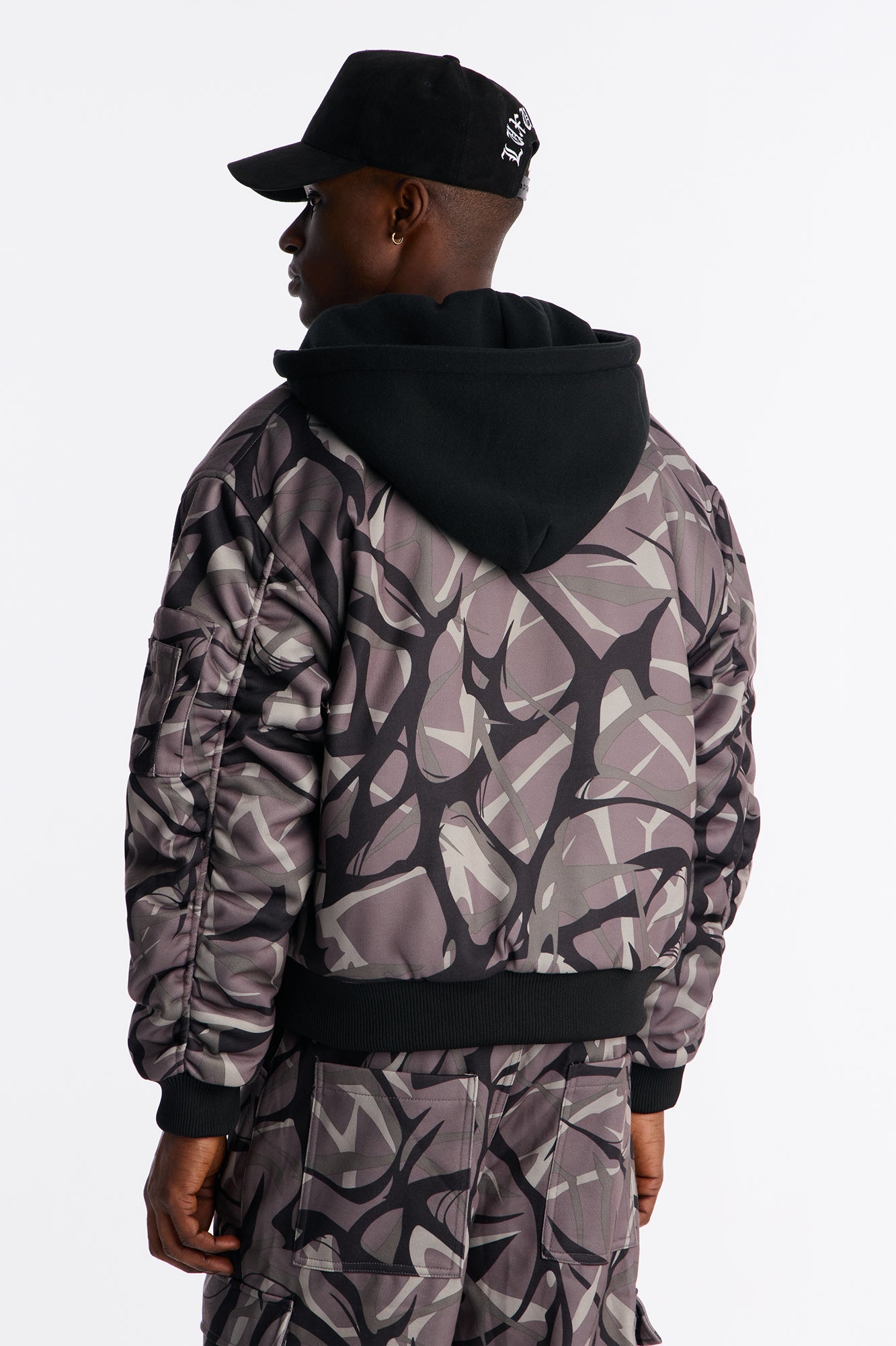 In The Cut Camo Zip Up Hoodie · vista 4