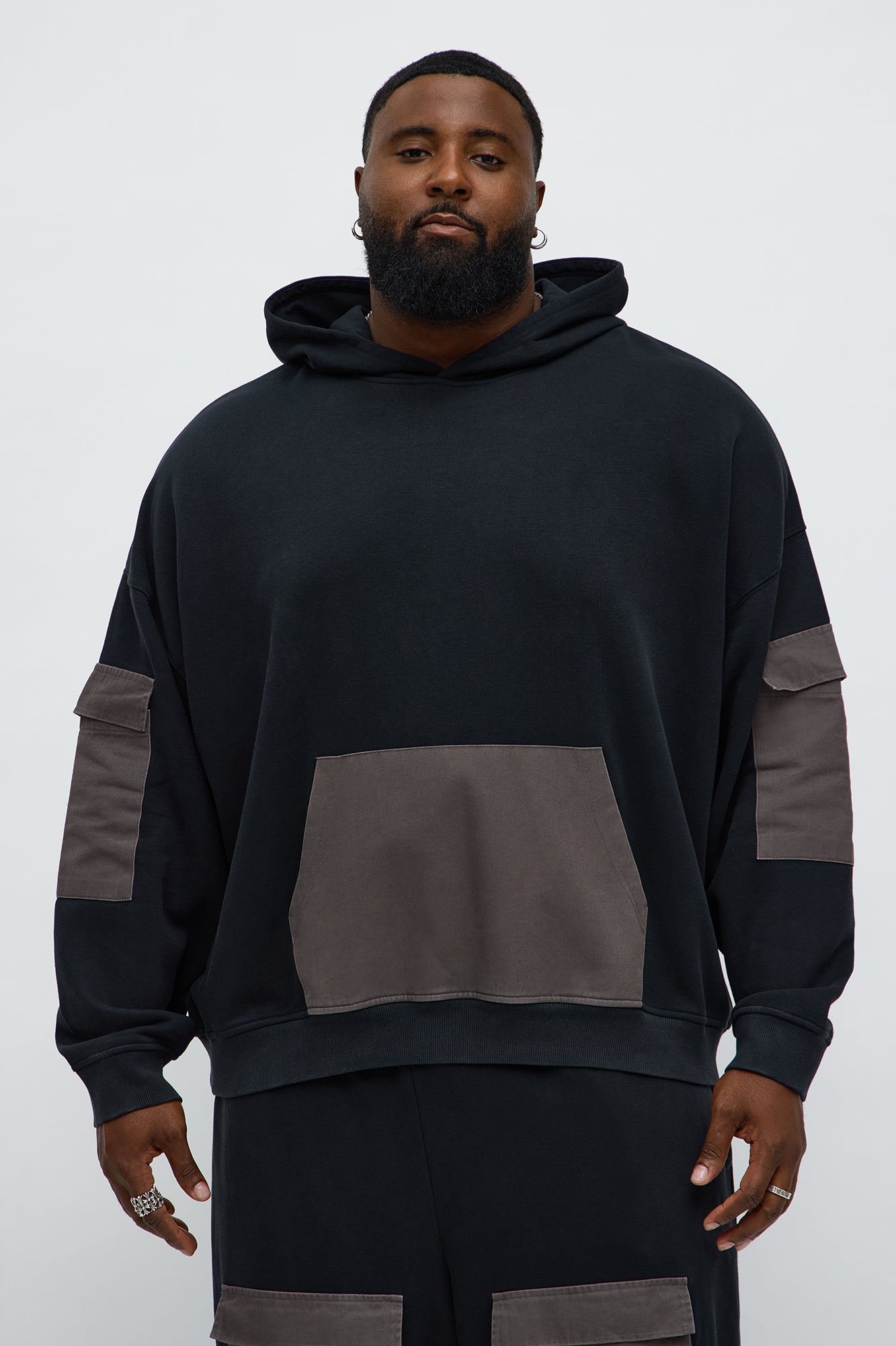 Oversized Twill Cargo Hoodie · vista 4